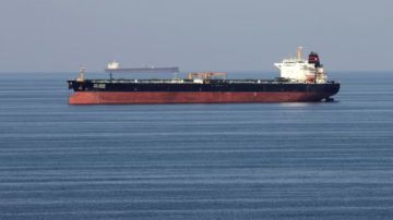 واشنطن تراقب تحركات بحرية إيرانية مثيرة للقلق في الخليج وسط تصاعد التوترات