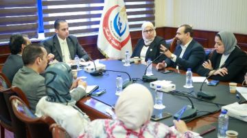 اجتماع لمناقشة ملف السياحة العلاجية وتوفير فرص تدريبية لأطباء الأسنان