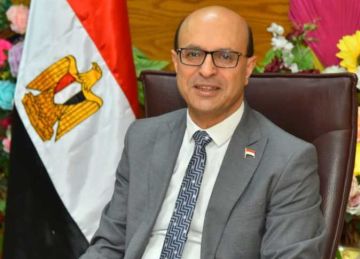 رئيس جامعة أسيوط يصدر قرارات بتكليف وتعيين وتجديد عدد من القيادات داخل الكليات