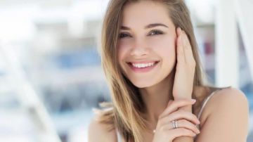 ودعي اسمرار الصيف.. 8 نصائح ذهبية من خبراء الجلد لحماية بشرتك من أشعة الشمس