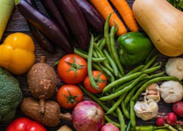 سعر البصل والخيار والخضروات بالأسواق اليوم الأربعاء 23 يوليو 2025