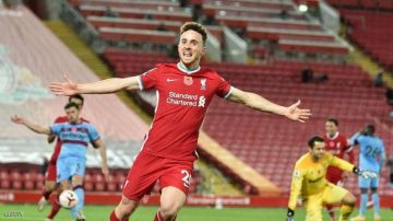 لاعبو ليفربول ومنتخب البرتغال يشاركون في جنازة جوتا