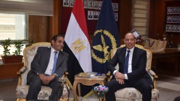 رئيس جامعة بورسعيد يهنئ مدير الأمن الجديد ويؤكد: الجامعة في خدمة المجتمع وأمنه