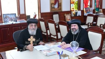 لمناقشة أمور الخدمة.. البابا تواضروس يستقبل عددا من الآباء الأساقفة صور