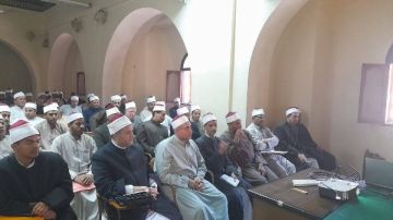 خطب في المساجد.. توعية المواطنين بفوائد الترشيد وأضرار سرقة الكهرباء