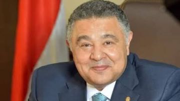 محافظ البحر الأحمر يكشف الأسباب الحقيقية وراء غرق الحفار البحري بمنطقة جبل الزيت بخليج السويس