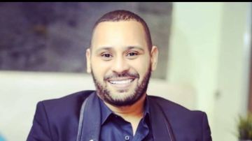 محمد الريفي يطلب الدعاء بالشفاء لـ يوسف فوزي بعد لقائه مع صدى البلد