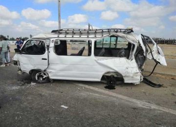 مصرع شخص وإصابة 12 آخرين في حادث انقلاب ميكروباص بطريق مطروح- الإسكندرية