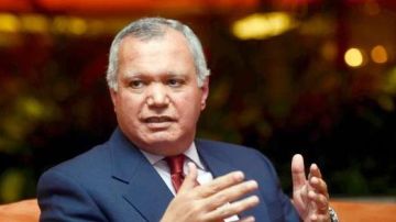 وزير الخارجية الأسبق: مصر تقود جهود التوازن الإقليمي وتنتظر شريكا دوليا جادا وزير الخارجية الأسبق: مصر تقود جهود التوازن الإقليمي وتنتظر شريكا دوليا جادا