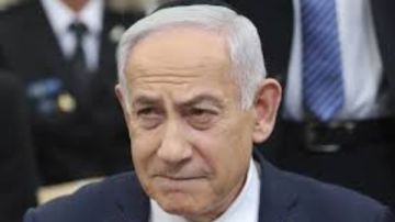 تسمم غذائي يدخل نتنياهو في أزمة صحية.. وإلغاء اجتماعات رسمية ماذا حدث لرئيس وزراء الاحتلال؟ تسمم غذائي يدخل نتنياهو في أزمة صحية.. وإلغاء اجتماعات رسمية ماذا حدث لرئيس وزراء الاحتلال؟