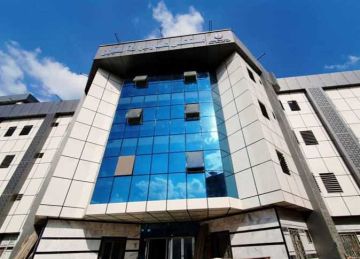 جراحة دقيقة بمستشفى العيون في الزقازيق لإنقاذ عين طفل بعد انفجار المقلة جراحة دقيقة بمستشفى العيون في الزقازيق لإنقاذ عين طفل بعد انفجار المقلة