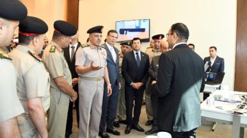 رئيس الأركان يشهد إنطلاق فعاليات المؤتمر العلمى الدولى الخامس للإتصالات رئيس الأركان يشهد إنطلاق فعاليات المؤتمر العلمى الدولى الخامس للإتصالات