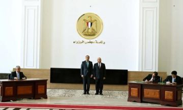رئيس الوزراء يشهد توقيع عقد تطوير أرض صناعية بالمنطقة الاقتصادية لقناة السويس