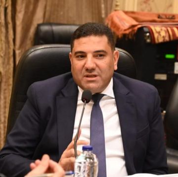 أحمد عبد المجيد: توجيهات الرئيس بشأن المحاور والموانئ والسكك الحديدية تدفع بمصر نحو مركز إقليمي للتجارة أحمد عبد المجيد: توجيهات الرئيس بشأن المحاور والموانئ والسكك الحديدية تدفع بمصر نحو مركز إقليمي للتجارة