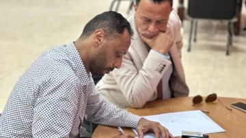 أول المتقدمين لانتخابات الشيوخ فى بورسعيد.. مرشح مستقبل وطن أحمد جوهر أول المتقدمين لانتخابات الشيوخ فى بورسعيد.. مرشح مستقبل وطن أحمد جوهر