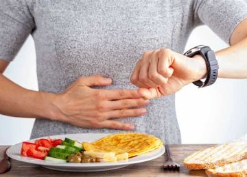 كل ما تريد معرفته عن الصيام المتقطع لإنقاص الوزن.. ونصائح لتطبيقه في الصيف