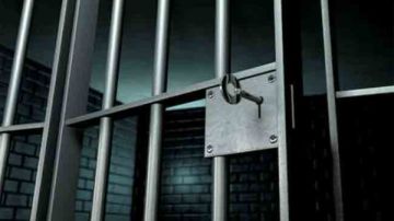 الحبس سنتين عقوبة نشر مقاطع تصويرية خادشة للحياة على مواقع التواصل الاجتماعى