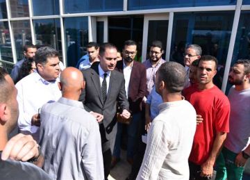 حادث الطريق الإقليمي.. قرية كفر السنابسة تتحول لخلية دعاء وبكاء قبل محاكمة سائق التريلا