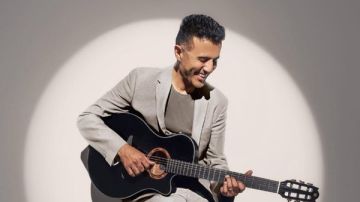 قرار شخصي.. حمزة نمرة يطرح 3 أغنيات من ألبومه الجديد