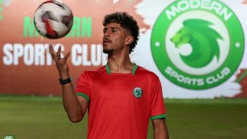 مودرن سبورت يواصل تدعيم صفوفه بضم المهاجم محمود ممدوح