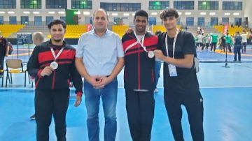 مصر تتألق في دورة الألعاب الأفريقية للمدارس بالجزائر.. ووزير الشباب والرياضة يهنئ الأبطال مصر تتألق في دورة الألعاب الأفريقية للمدارس بالجزائر.. ووزير الشباب والرياضة يهنئ الأبطال