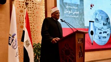 عباس شومان: الصحفي لا يقل أهمية عن الإمام.. والابتعاد عن الترند طريق المصداقية