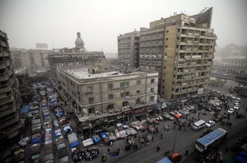 مصر.. تعرض فيلا وزير للسرقة والأهالي يضبطون أحد المتهمين