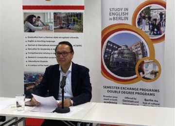  منصور و غنيم يتفقدان الاستعدادات النهائية لافتتاح معرض المتحف الكبير في برلين غدا