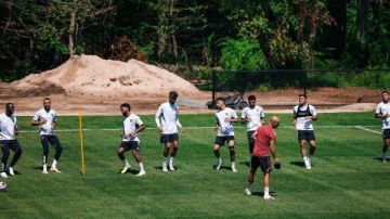 ياسين مرعي: تأقلمت على طريقة لعب الأهلي.. وأسعى لتفيذ أفكار الجهاز الفني