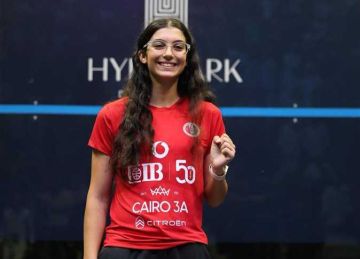 أمينة عرفي لـ المصري اليوم : سعيدة بالتتويج ببطولة العالم للاسكواش للمرة الرابعة.. ووجود الجماهير يدعمني أمينة عرفي لـ المصري اليوم : سعيدة بالتتويج ببطولة العالم للاسكواش للمرة الرابعة.. ووجود الجماهير يدعمني