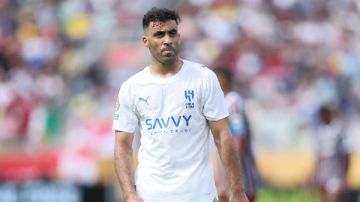 العين الإماراتي يكشف حقيقة مفاوضاته مع عبد الرزاق حمد الله العين الإماراتي يكشف حقيقة مفاوضاته مع عبد الرزاق حمد الله