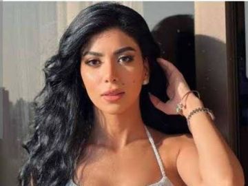 كارولين عزمي تخطف الأنظار بإطلالة صيفية.. صور