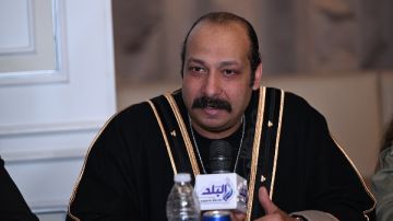 محمد ثروت يشيد بجهود الدفاع المدني في حريق سنترال رمسيس محمد ثروت يشيد بجهود الدفاع المدني في حريق سنترال رمسيس