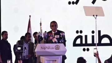 قيادى بحزب الجبهة الوطنية: نعاهد الله والقيادة السياسية على بذل أقصى الجهد لخدمة الوطن