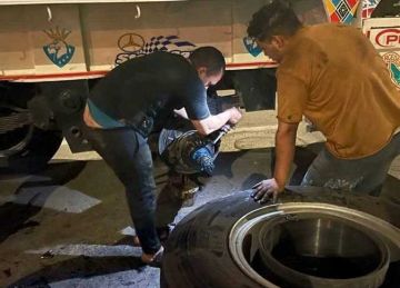 مخبأة داخل جيوب سرية.. جمارك سفاجا تحبط تهريب 370 ألف قرص كبتاجون مخدر