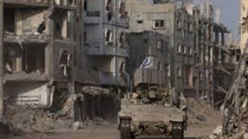 ويتكوف متفائل بشأن مفاوضات غزة.. وحماس تتمسك بإنهاء الحرب وانسحاب إسرائيل