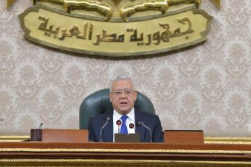 الحكومة تسحب قانون تنظيم المراكز الطبية المتخصصة الحكومة تسحب قانون تنظيم المراكز الطبية المتخصصة