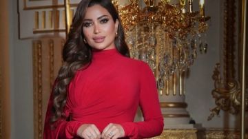 بالأحمر نسرين طافش تخطف الأنظار بإطلالة جذابة بالأحمر نسرين طافش تخطف الأنظار بإطلالة جذابة