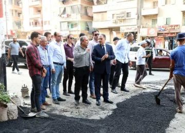 بتكلفة 3.8 مليون جنيه.. محافظ الشرقية يتفقد أعمال رصف وتطوير شوارع الزقازيق