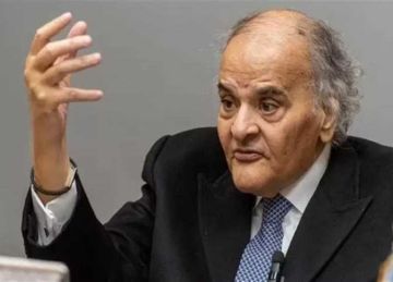 أمير مرتضى منصور: ممدوح عباس يضر الزمالك.. وعمرو أديب تشجيعه إفيه  أمير مرتضى منصور: ممدوح عباس يضر الزمالك.. وعمرو أديب تشجيعه إفيه