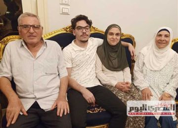 الفضل لأمي .. سيف التاسع على الثانوية العامة علمي رياضة: هدخل هندسة علشان أكمل مسيرة جدي وجدتي الفضل لأمي .. سيف التاسع على الثانوية العامة علمي رياضة: هدخل هندسة علشان أكمل مسيرة جدي وجدتي