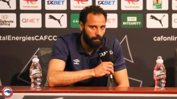 رسائل نارية من محمود جنش بعد إلغاء حلقته مع أحمد حسن