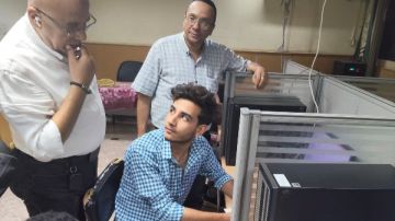 صحة قنا تتابع سير العمل بغرفة الطوارئ بعد تأثر خطوط الاتصالات صحة قنا تتابع سير العمل بغرفة الطوارئ بعد تأثر خطوط الاتصالات