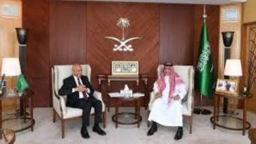 علاقات راسخة.. مصطفى بكري يكشف تفاصيل لقائه مع السفير السعودي بالقاهرة