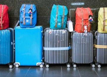  تحذير للمصيفين والمسافرين .. عجلة الشنطة تنقل جراثيم لن تتوقعها