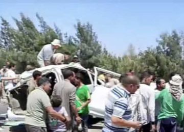 مصرع 6 أشخاص وإصابة 10 آخرين في تصادم بين ميكروباصين على الطريق الإقليمي بمنشأة القناطر مصرع 6 أشخاص وإصابة 10 آخرين في تصادم بين ميكروباصين على الطريق الإقليمي بمنشأة القناطر