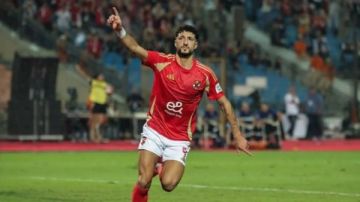 تامر أمين: عرفت وسام أبو علي لما بيجيب جول كان بيعمل كدة ليه تامر أمين: عرفت وسام أبو علي لما بيجيب جول كان بيعمل كدة ليه