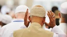 لم أردد تكبيرة الإحرام للحاق بالإمام وهو راكع فهل صلاتي صحيحة ؟.. أمين الفتوى يجيب لم أردد تكبيرة الإحرام للحاق بالإمام وهو راكع فهل صلاتي صحيحة ؟.. أمين الفتوى يجيب