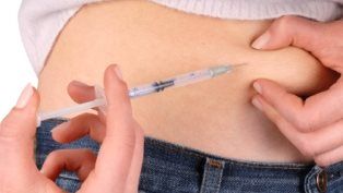 شلل في الجهاز الهضمي.. الصحة تكشف مخاطر الاستخدام الخاطيء لحقن التخسيس