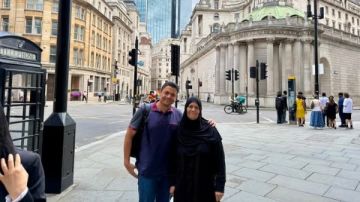 فسح أمه فى لندن .. اليوتيوبر أحمد إبراهيم من طفل فقير للعالمية اعرف تفاصيل القصة فسح أمه فى لندن .. اليوتيوبر أحمد إبراهيم من طفل فقير للعالمية اعرف تفاصيل القصة